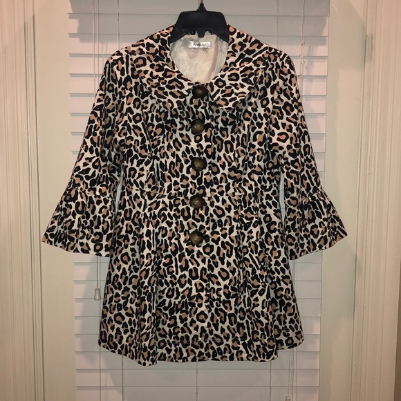Appraisal Jackets & Blazers - Leopard print dress jacket/top. Button up